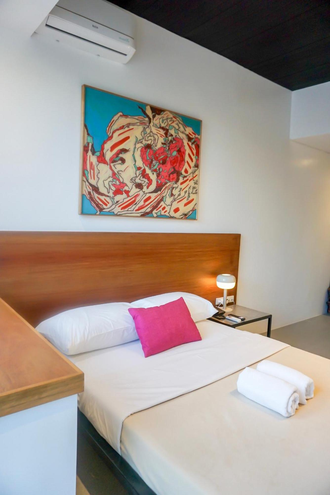 Cayco House By Hotel Durban Makati City Exteriér fotografie