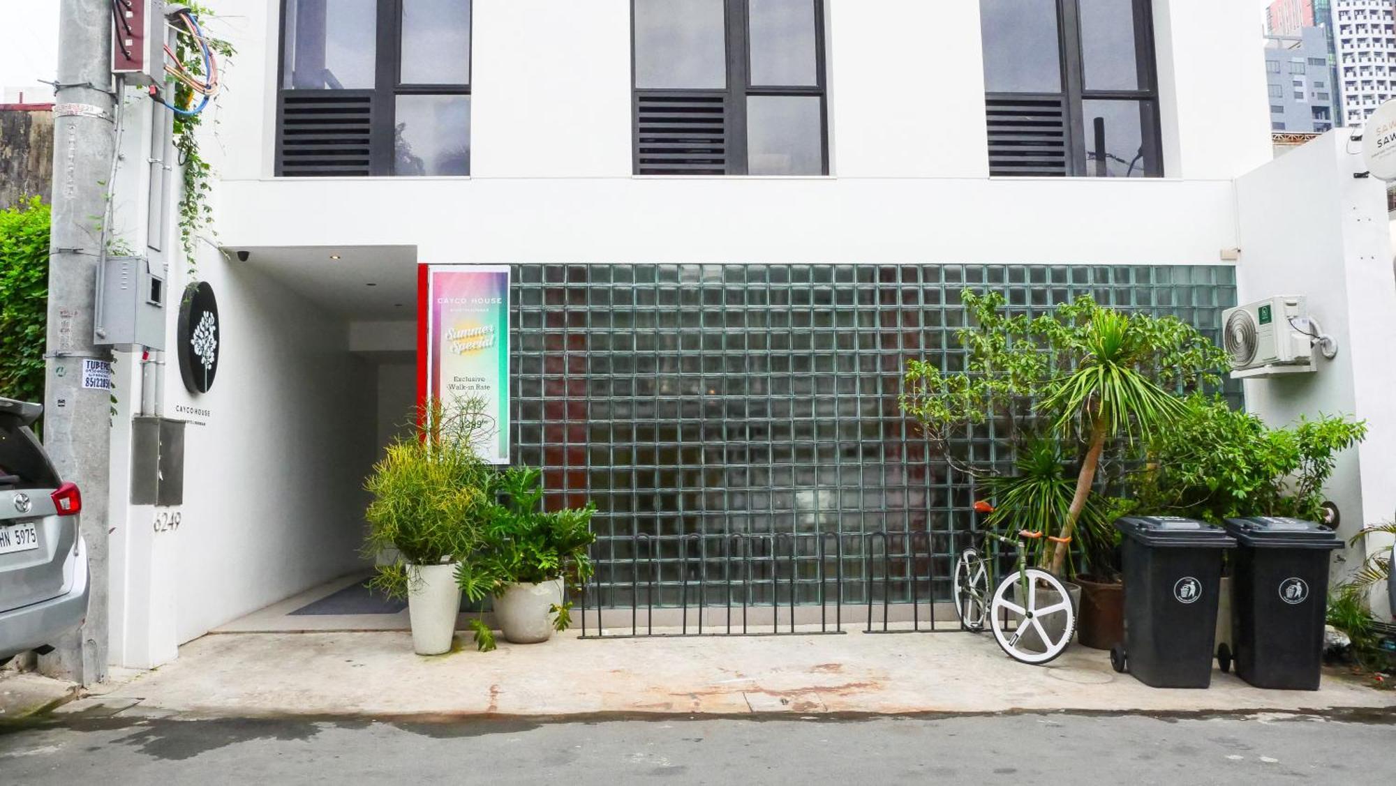 Cayco House By Hotel Durban Makati City Exteriér fotografie
